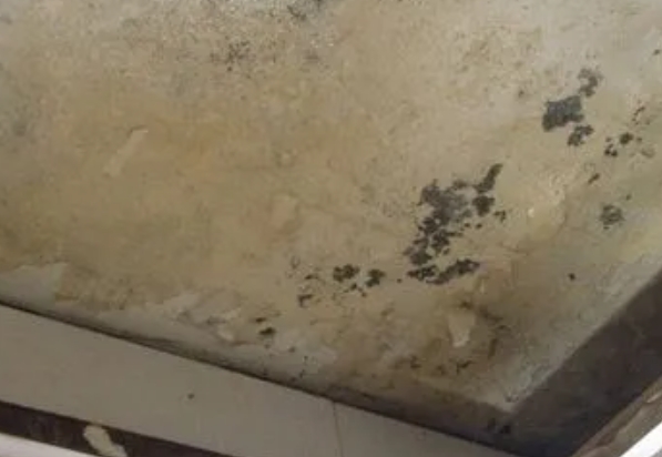 游仙阳台漏水维修公司分享下游仙卫生间渗水维修需要注意哪些问题。